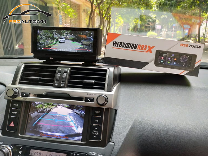Camera hành trình ô tô xe Toyota Land Cruiser
