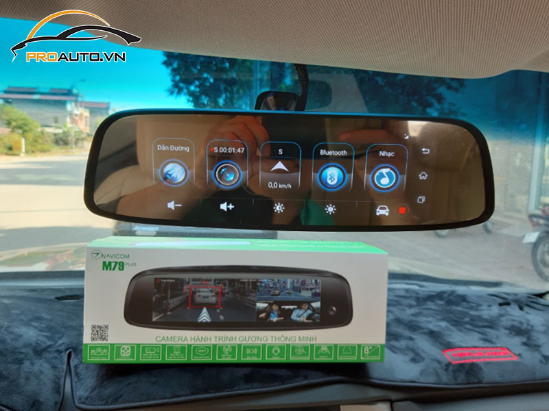 Camera hành trình ô tô xe Toyota Hilux 