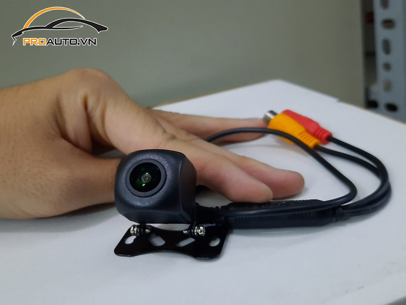 Camera lùi xe Toyota Fortuner