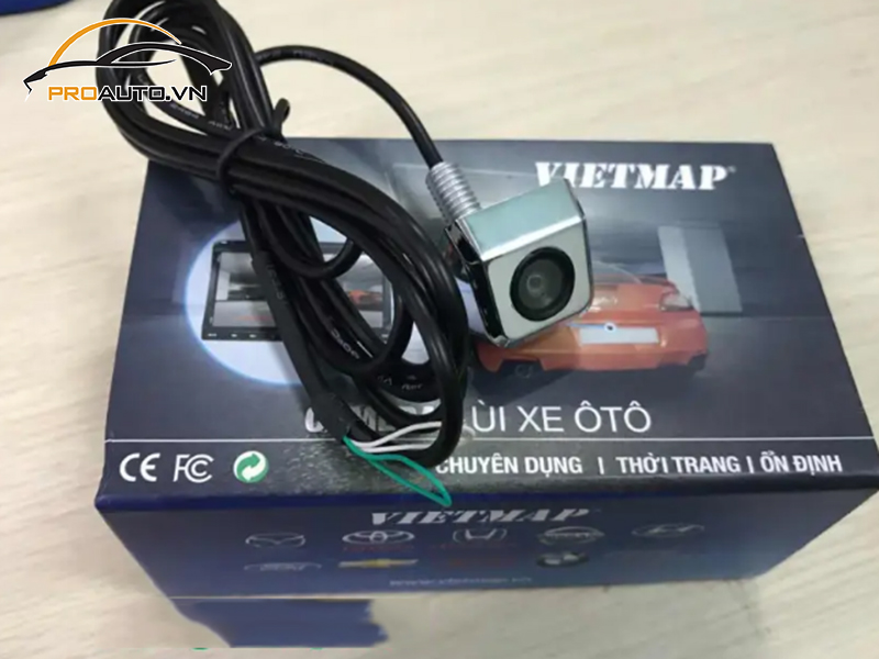 Camera lùi xe Toyota Granvia