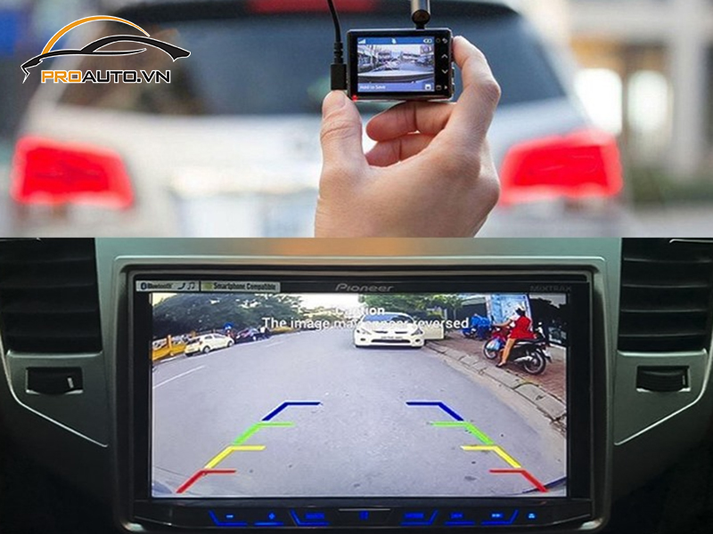 Camera lùi xe Toyota Hilux