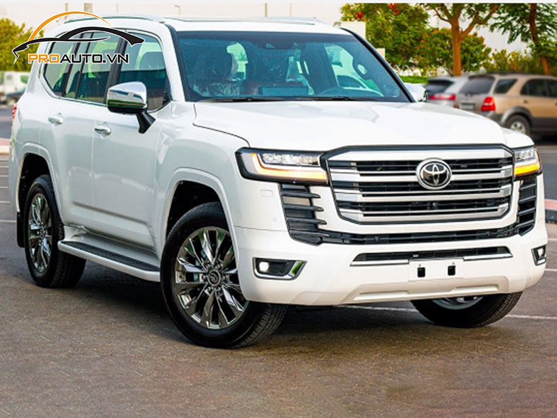 Camera lùi xe Toyota Land Cruiser