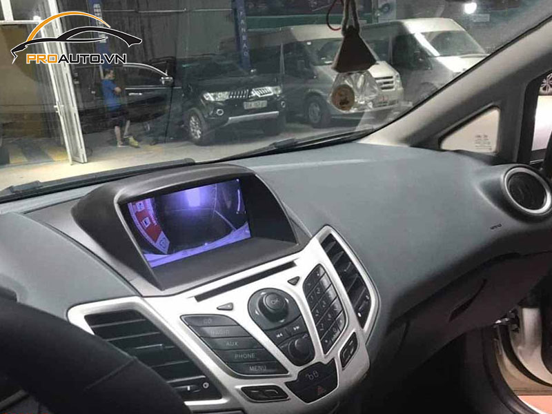Camera Lùi Xe Ford Fiesta - Ảnh 2