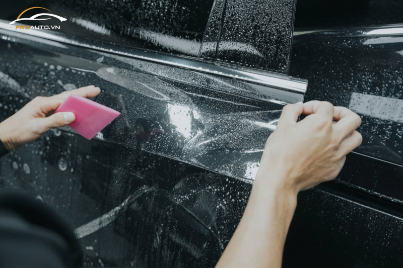 Cận cảnh quá trình dán phim PPF ô tô tại PROAUTO.VN