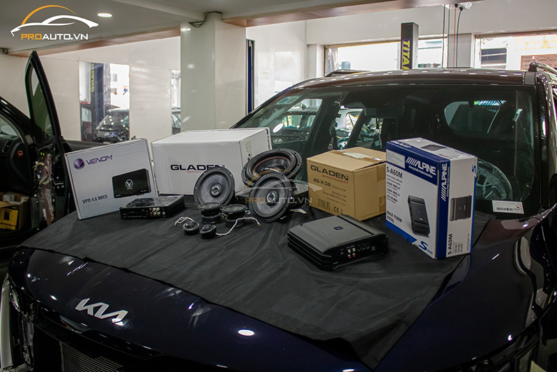 Cấu hình âm thanh xe hơi Venom 3