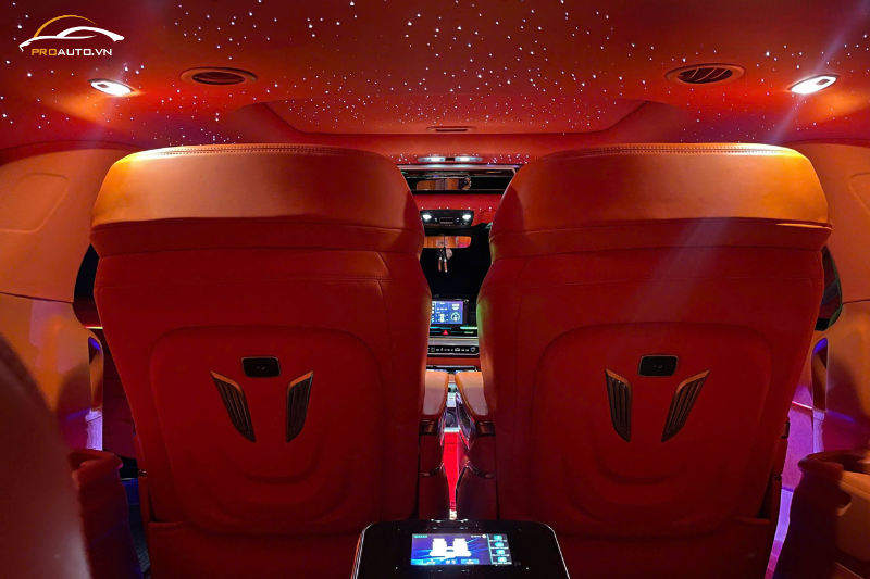 Cấu trúc và nguyên lý vận hành của đèn trần ánh sao ô tô