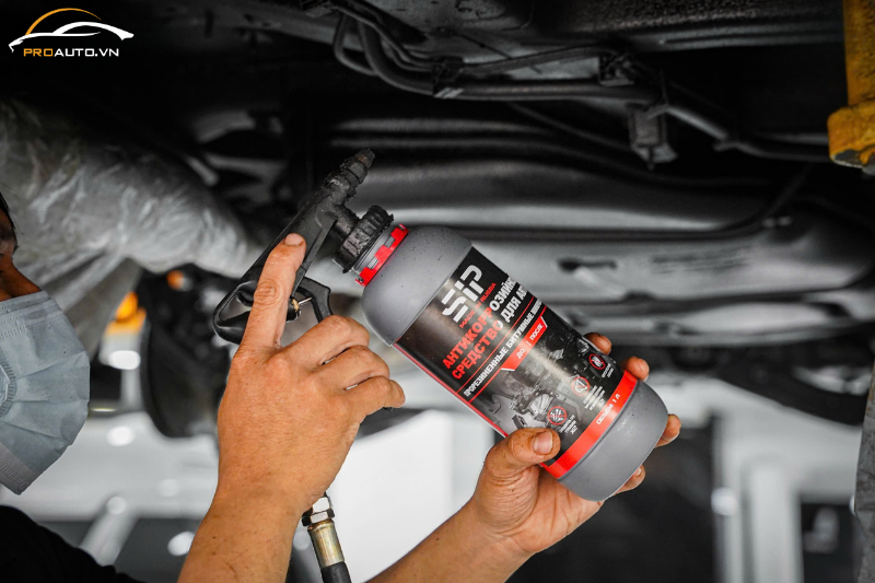 Chăm sóc xe ô tô - Phủ gầm ô tô