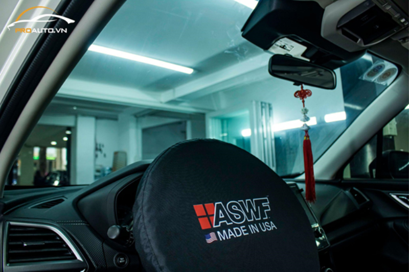 Chọn trung tâm dán phim cách nhiệt xe Suzuki XL 7