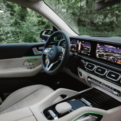 Có mấy cách đổi màu nội thất xe Mercedes GLE?