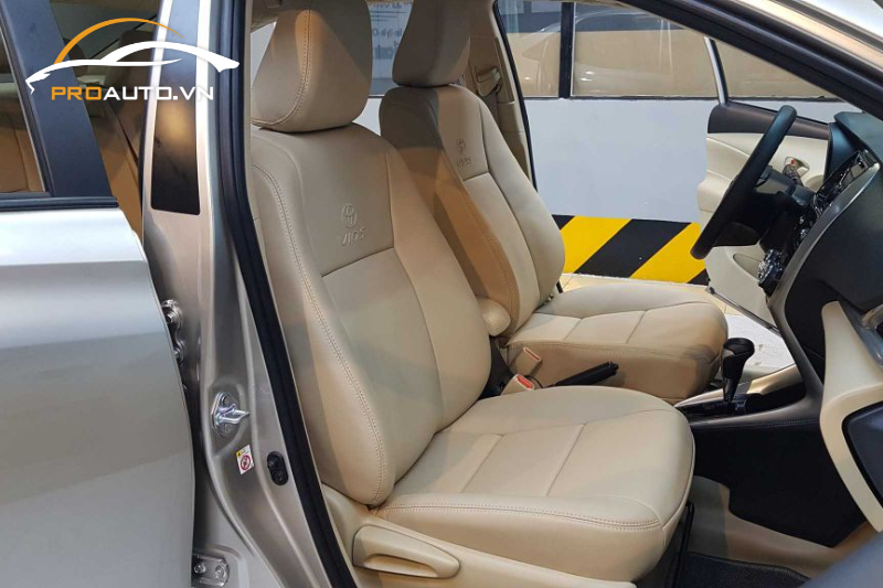 Có nên bọc ghế da xe Toyota Vios không?