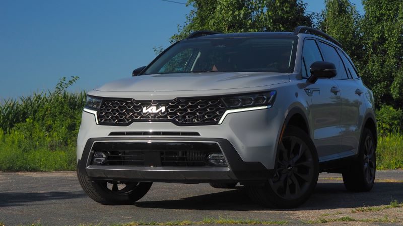 Có nên dán phim cách nhiệt cho xe Kia Sorento?