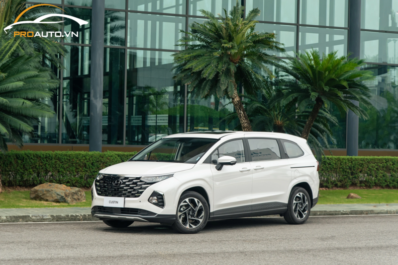 Có nên dán phim cách nhiệt Hyundai Custin 2024?