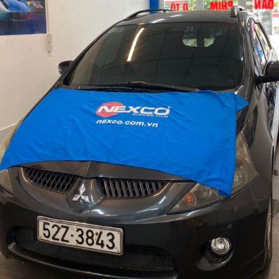 co nen dan phim cach nhiet nexco cho o to khong 1