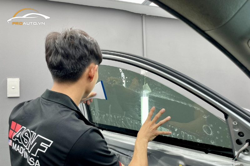 Có nên dán phim cách nhiệt xe Subaru XV?