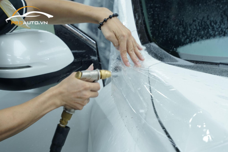 Có nên dán phim PPF xe Toyota Vios?