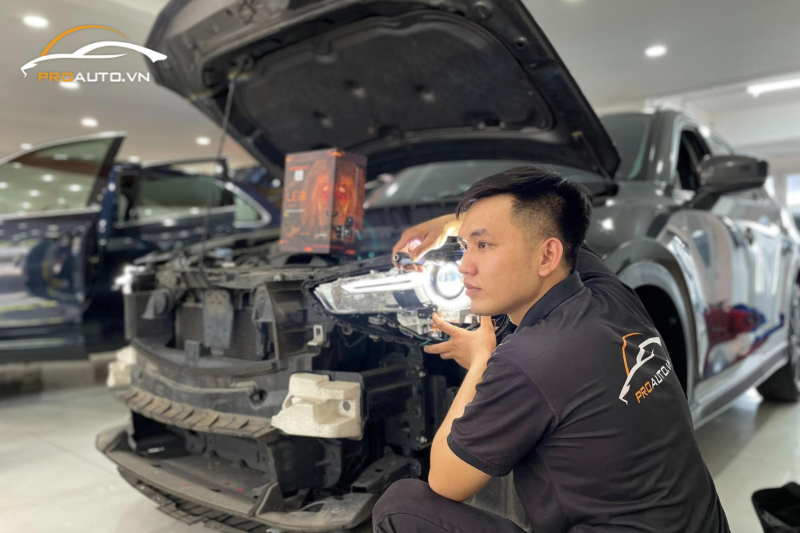 Có nên độ đèn xe Mazda CX5 không?