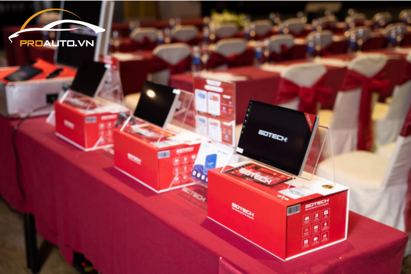 Có nên lắp Màn Hình Gotech GT 13i?