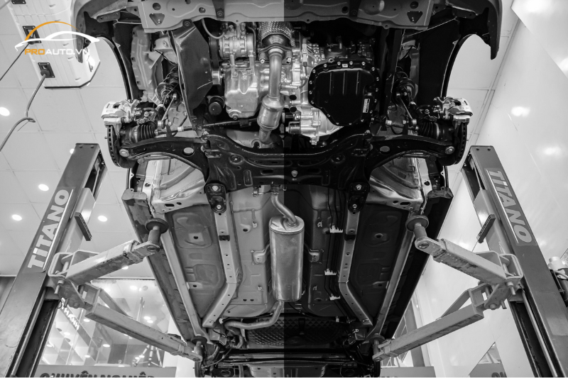 Có nên phủ gầm xe ô tô không?