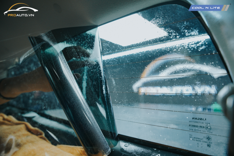 Cool N Lite dán phim cách nhiệt xe Ford Ranger