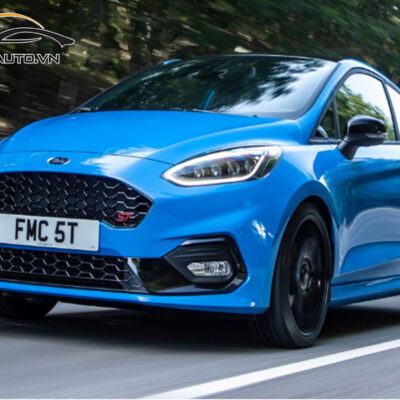 cua hit o to xe Ford Fiesta 1 1