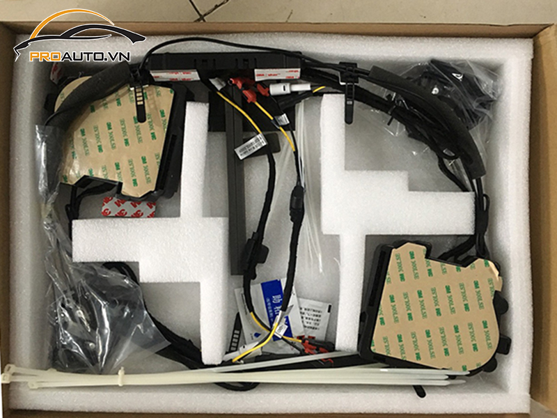 cua hit o to xe Ford Fiesta 9