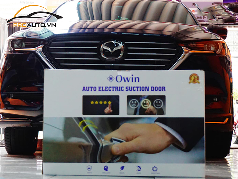 cua hit o to xe Mazda3 9