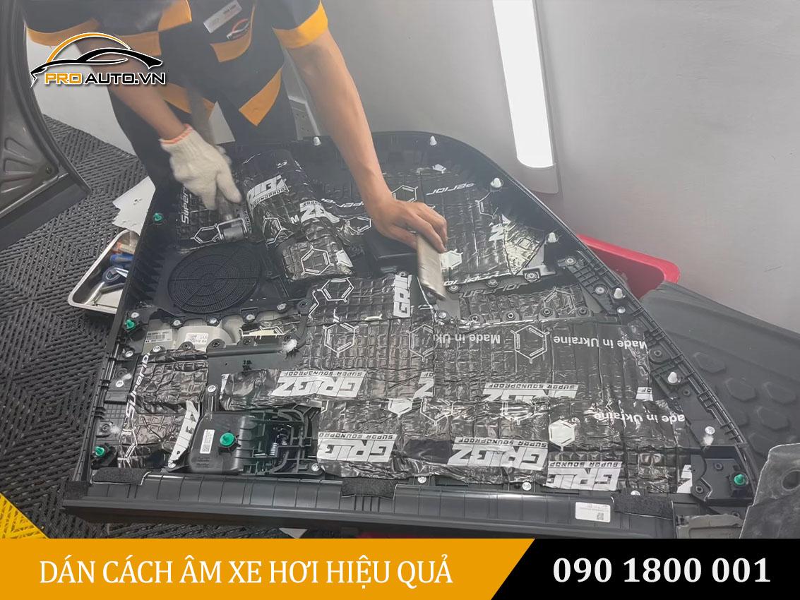 Dán cách âm cho xe Sorento