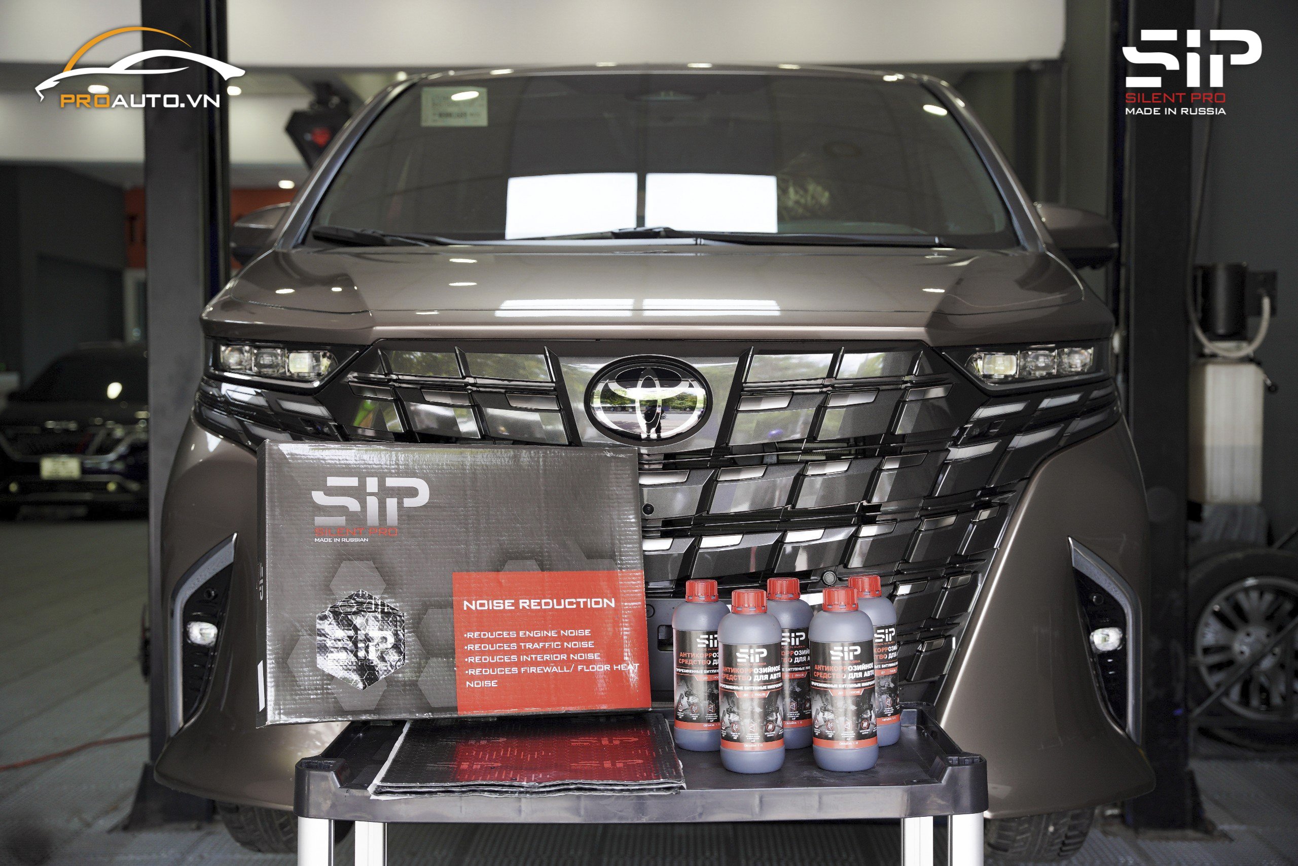 Dán cách âm chống ồn khoang máy xe Toyota Alphard 