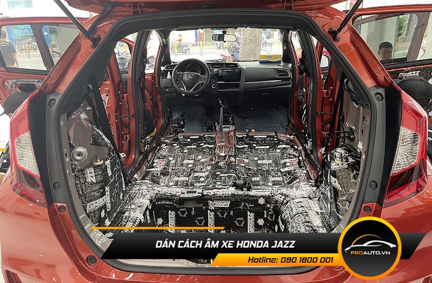 Dán cách âm xe Honda Jazz
