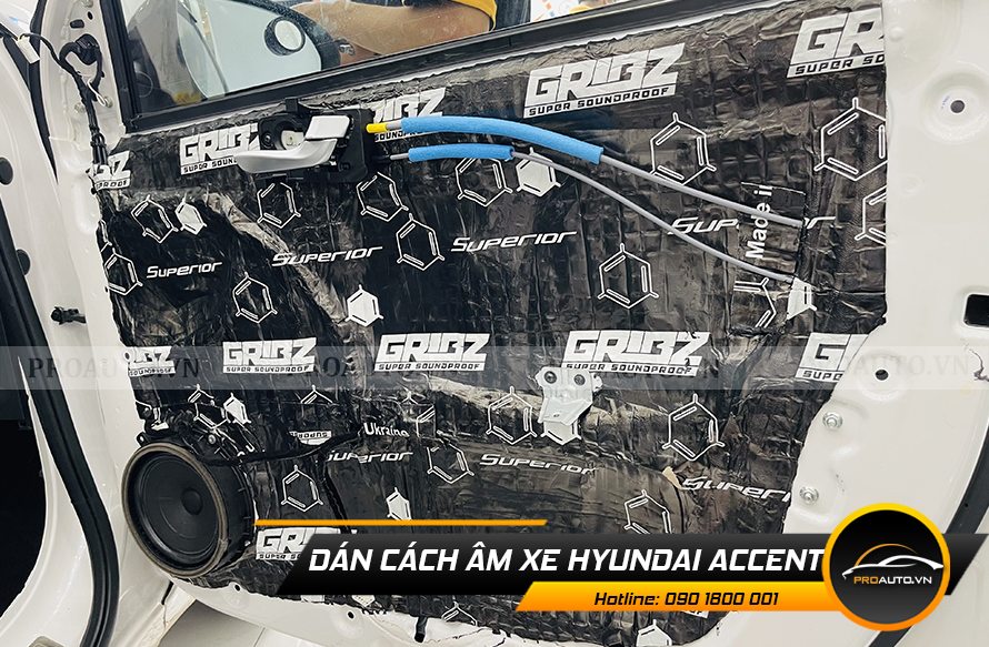 Dán cách âm cửa xe Hyundai Accent