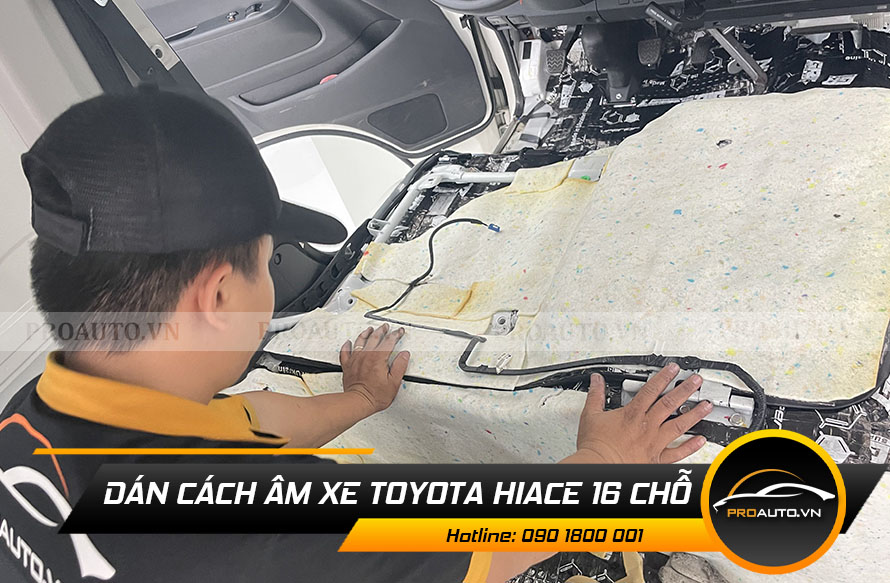 Dán vật liệu tiêu âm chống ù xe Toyota Hiace