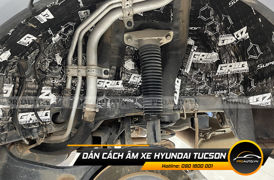 Dán cách âm hốc bánh xe Hyundai Tucson