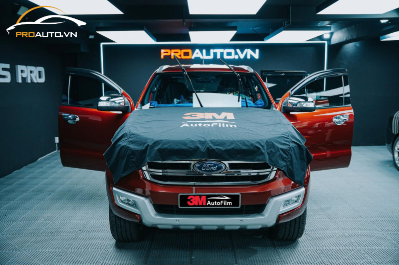 Dán phim 3M Crystalline tăng độ an toàn và riêng tư