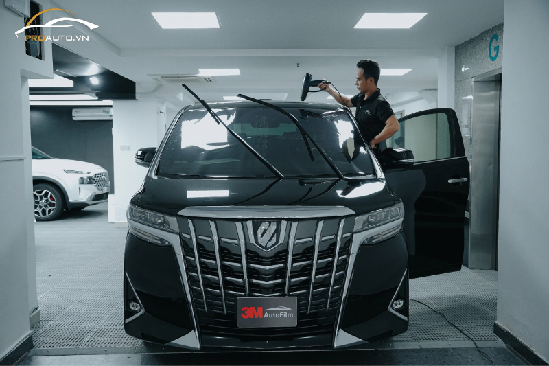 Dán phim cách nhiệt 3M cho Toyota Alphard