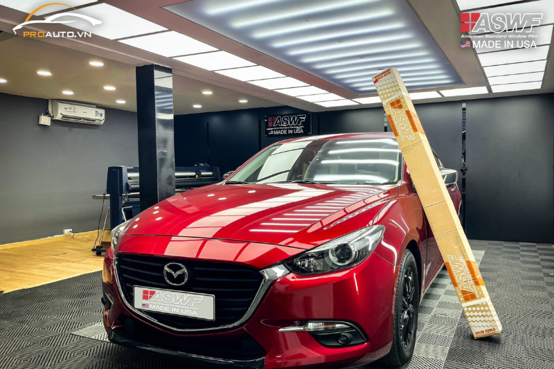 Dán phim cách nhiệt ASWF cho xe Mazda 3