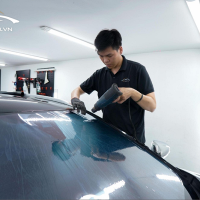 Dán phim cách nhiệt cho kính lái ô tô