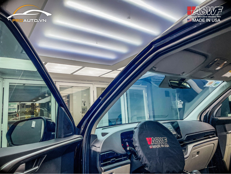 dan phim cach nhiet cho mercedes glc 200