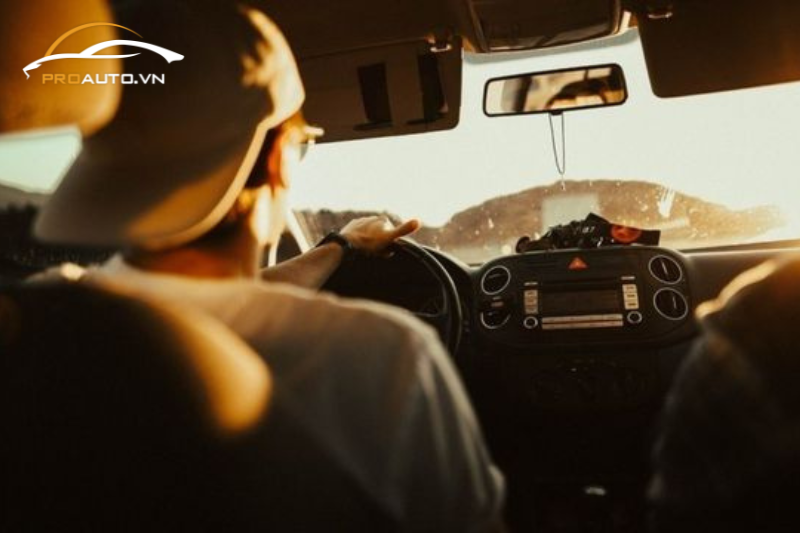 Dán phim cách nhiệt Classis giúp chủ xe cảm thấy thoải mái hơn