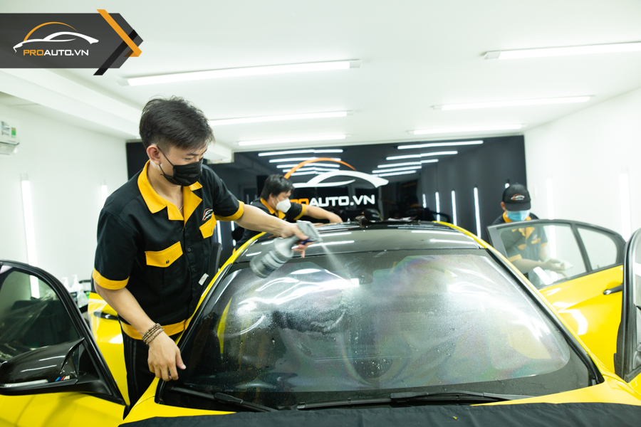 Dán phim cách nhiệt xe BWM Series 5