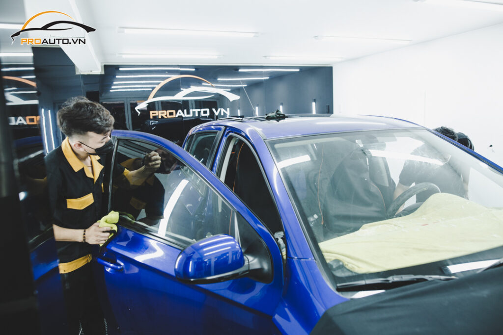 Lựa chọn phim phù hợp với từng vị trí kính xe Chevrolet Orlando