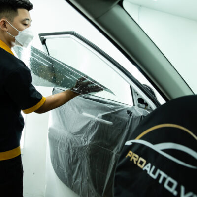 dan phim cach nhiet xe Ford Focus 3 1