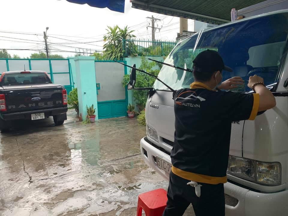 Dán phim cách nhiệt xe Mazda CX5 tại nhà