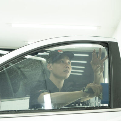 dan phim cach nhiet xe Pajero Sport 4 1024x683 3 1