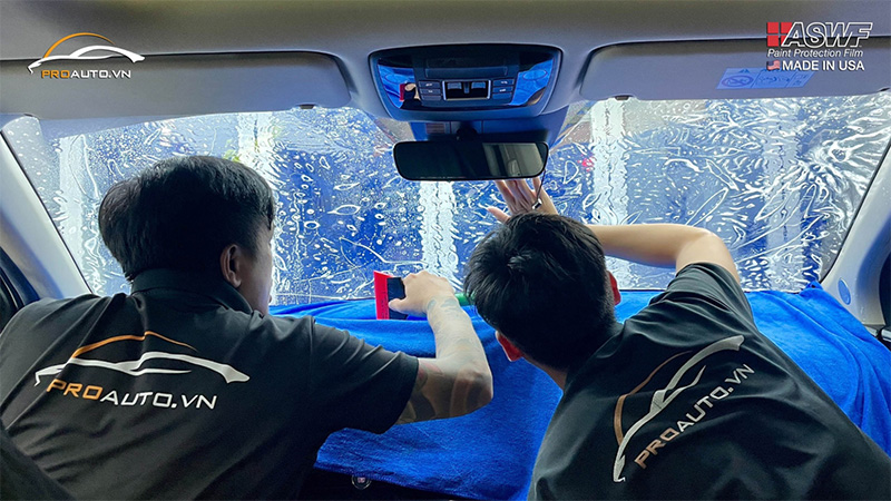 Dán phim cách nhiệt xe Chevrolet Trailblazer chống trộm