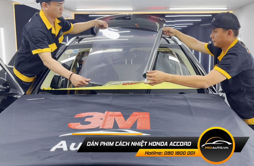 Dán phim cách nhiệt xe Honda Accord