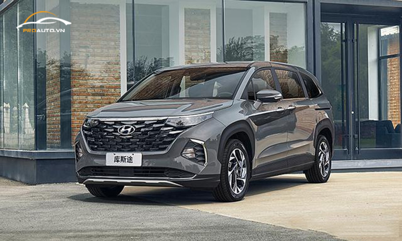 Dán phim cách nhiệt xe Hyundai Custin