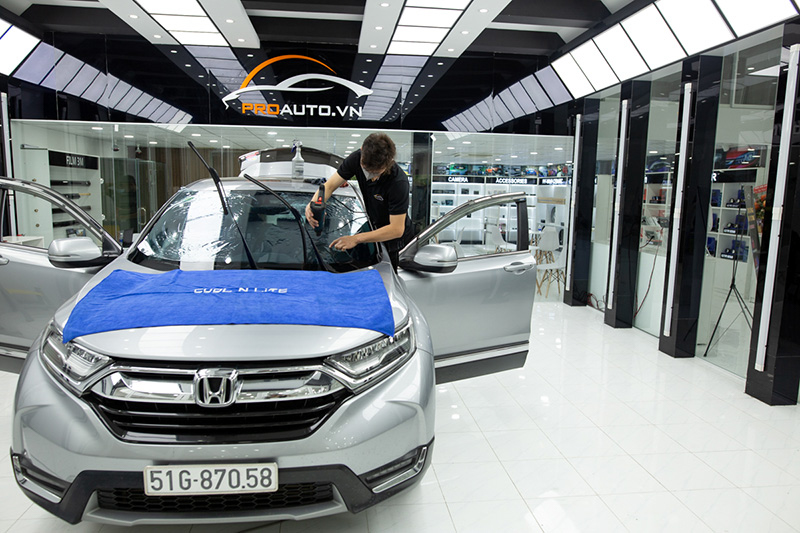 dan phim cach nhiet xe hyundai kona 1