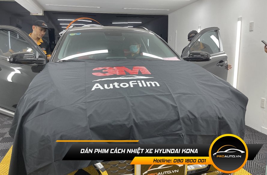 Dán phim cách nhiệt xe Hyundai Kona