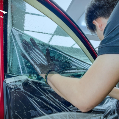 Dán phim cách nhiệt xe Mazda 3 mang đến nhiều lợi ích cho người dùng 