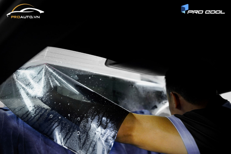 Dán phim cách nhiệt xe Mazda CX-5 đảm bảo tính riêng tư